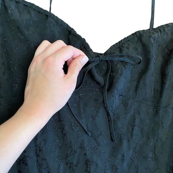 Forever 21 Floral Embroidered Maxi Dress Womens Size S Black Whimsygoth - Picture 6 of 10